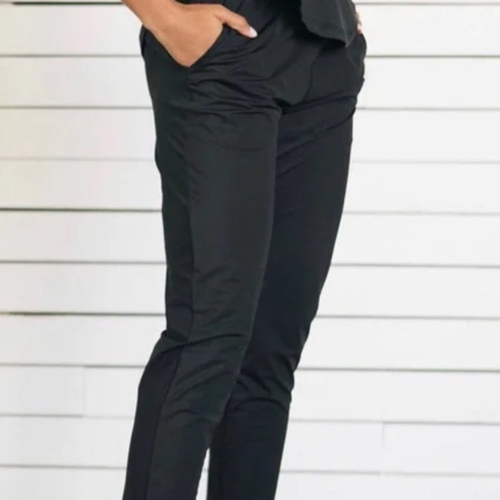 ZYIA - EVERYWHERE PANTS NWT - SZ MEDIUM